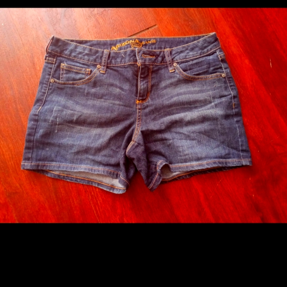 Arizona jean Short